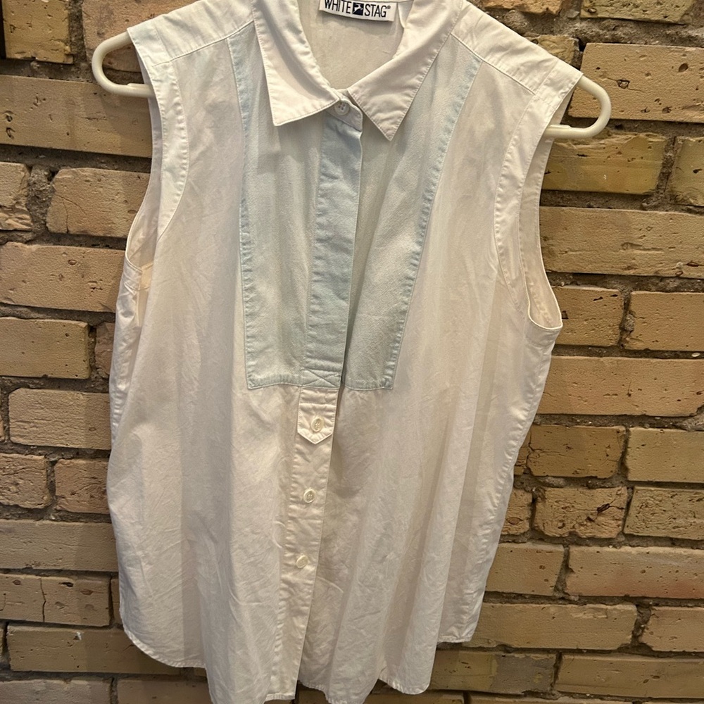 White Stag White Sleeveless Button Down Shirt